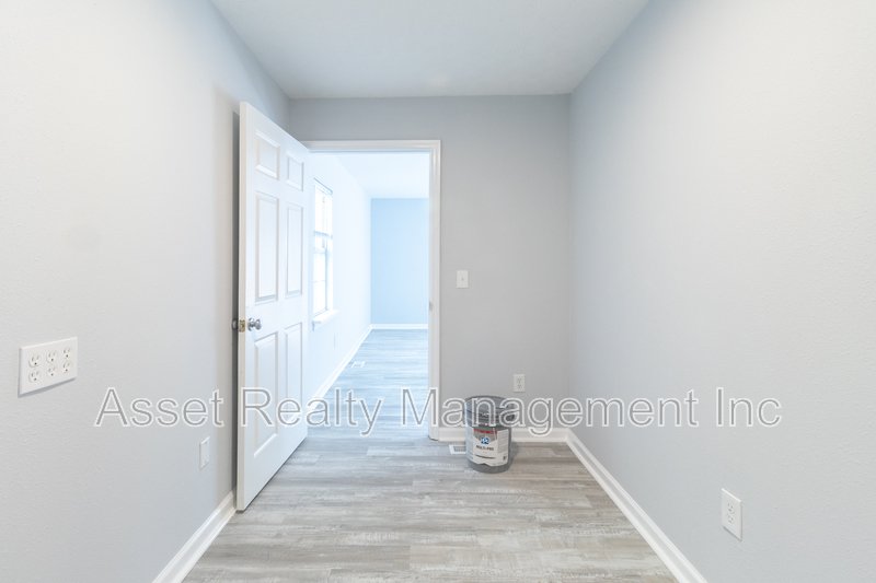 770 Mahoney Road - 1 property image