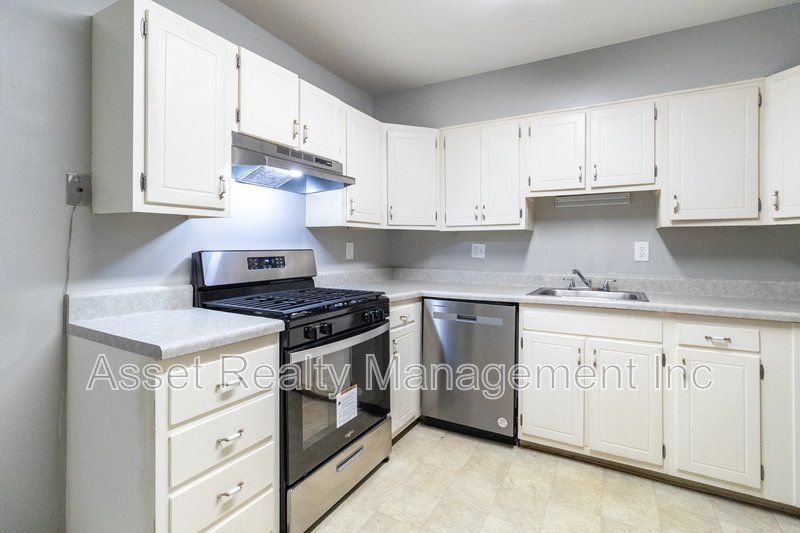 3636 Taliluna Avenue unit 216 property image