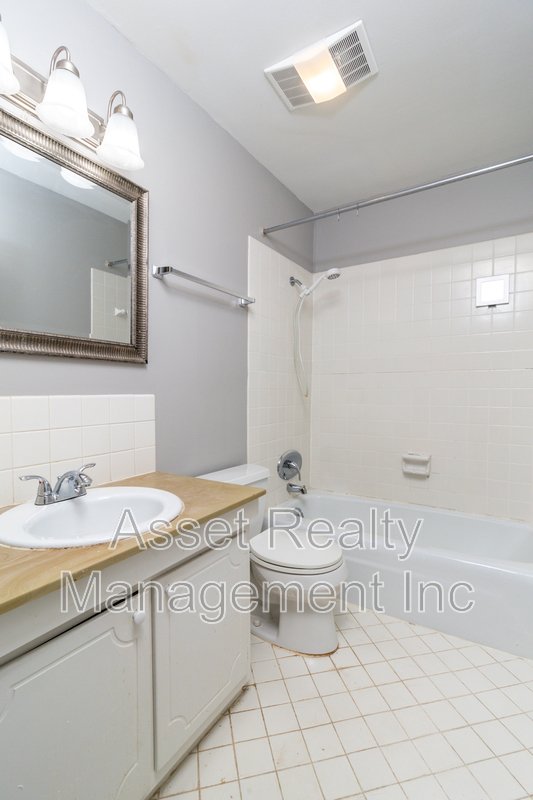 3636 Taliluna Avenue unit 216 property image