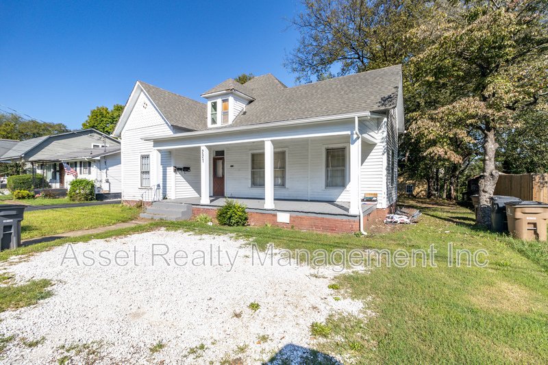 221 Hawthorne Avenue - 3 property image