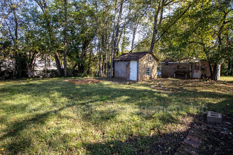 221 Hawthorne Avenue - 3 property image
