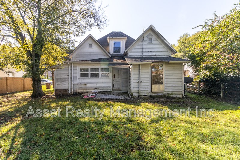 221 Hawthorne Avenue - 3 property image