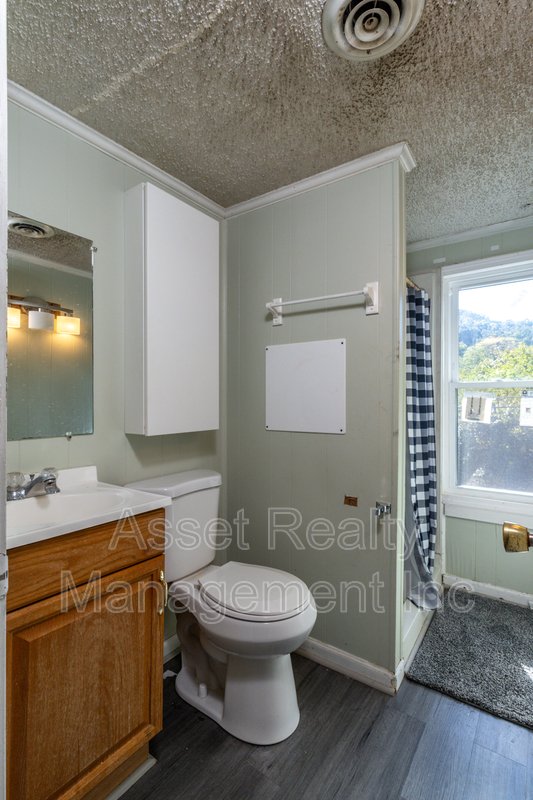 221 Hawthorne Avenue - 3 property image