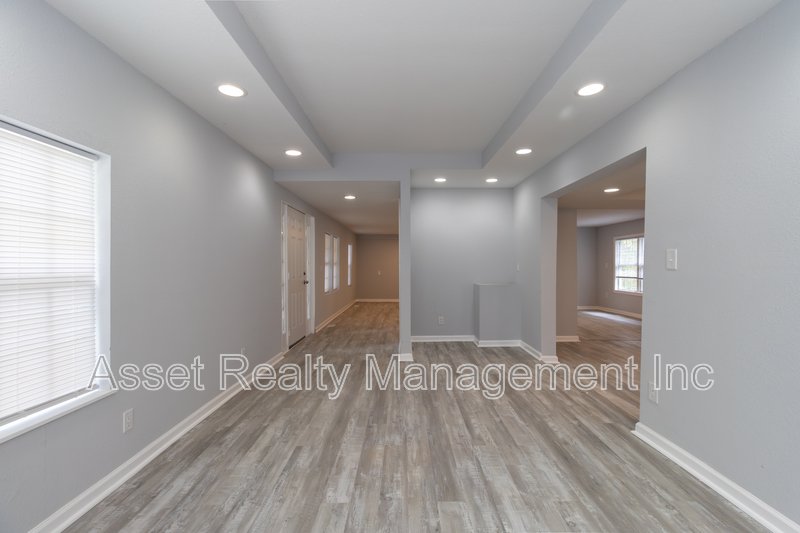 770 Mahoney Road - 1 property image