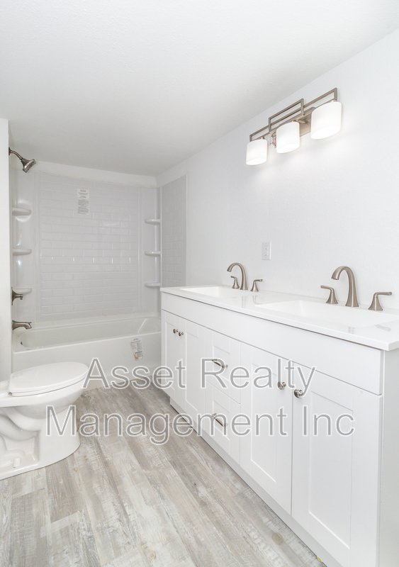 770 Mahoney Road - 1 property image