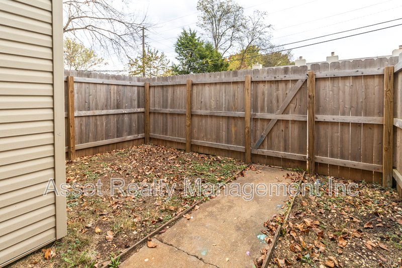 9157 Cedarpark Ln- B *COMING SOON* property image