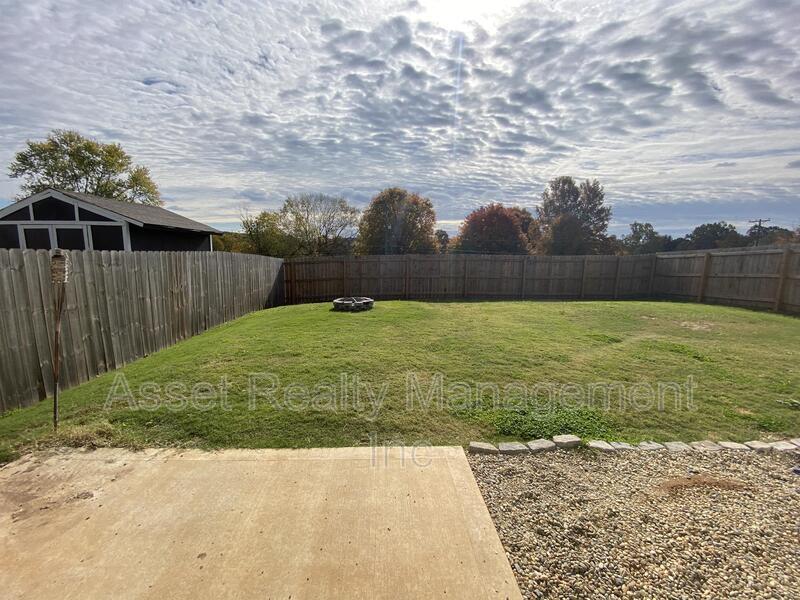 4420 Blackberry Trellis Lane property image