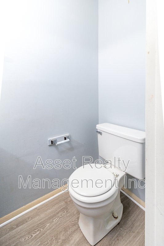 9157 Cedarpark Ln D property image