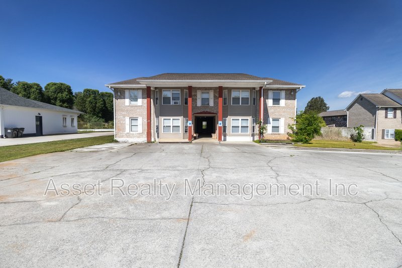 521 Evelyn Avenue *COMING SOON* property image