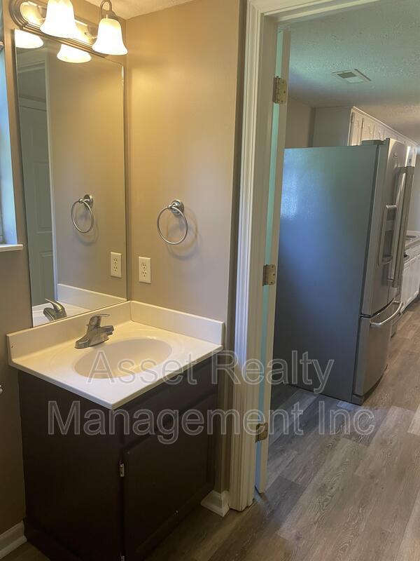 645 Cornerbrook Lane property image