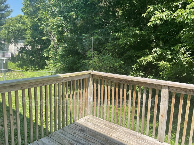 645 Cornerbrook Lane property image
