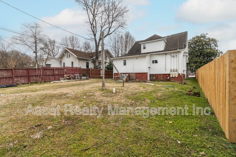 3043 East 5th Avenue - 1 property image
