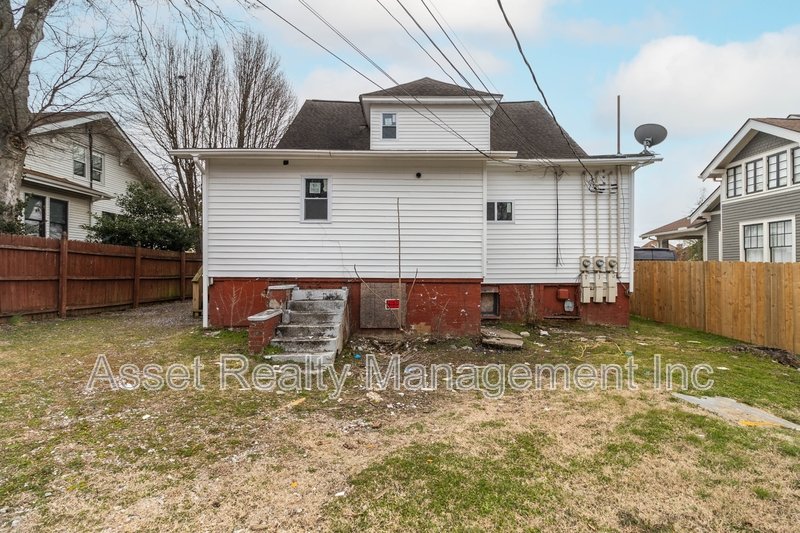 3043 East 5th Avenue - 1 property image