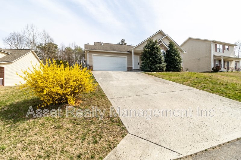 506 Drakewood Dr property image